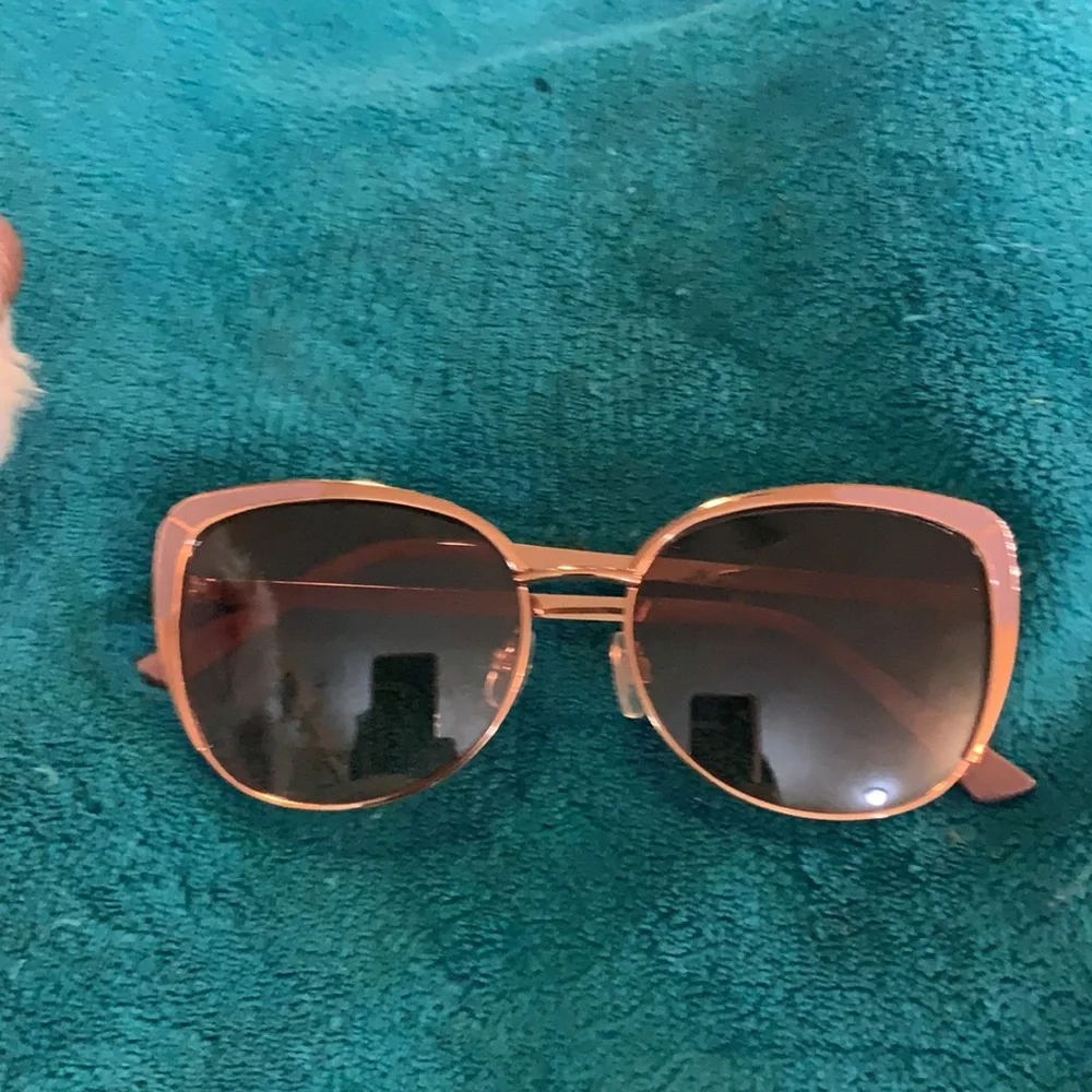 Oscar‎ De La Renta Cat Eye Sunglasses